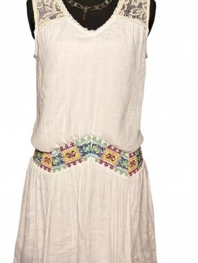 American Rag White Midi Dress with Multicolor Embroidered Waist